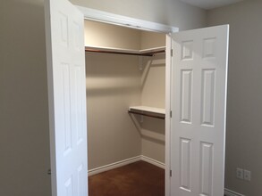 2201 Ridgeview, Unit 2201 in Kingsland, TX - Building Photo - Building Photo