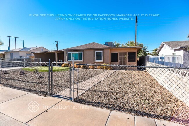 26 Brown St in Henderson, NV - Building Photo - Building Photo