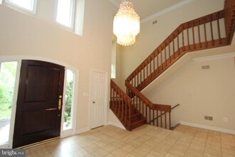 10208 Sorrel Ave in Potomac, MD - Building Photo - Building Photo