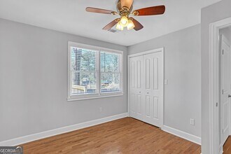 1670 Cecilia Dr SE in Atlanta, GA - Building Photo - Building Photo