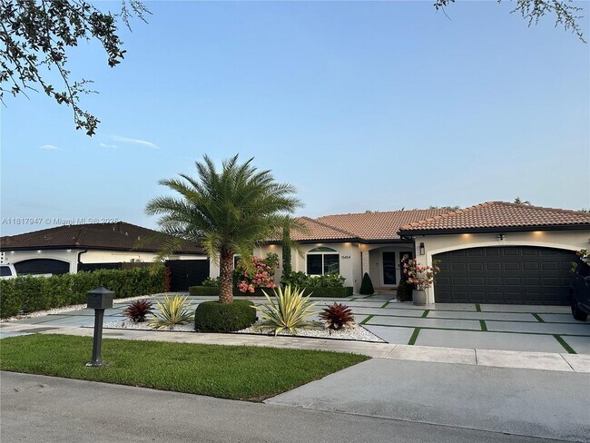 15454 SW 170th Terrace in Miami, FL - Building Photo - Building Photo