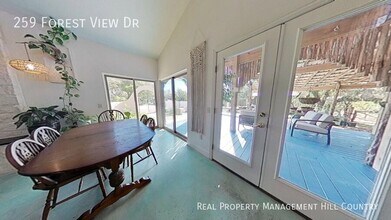 259 Forest View Dr in Blanco, TX - Building Photo - Building Photo