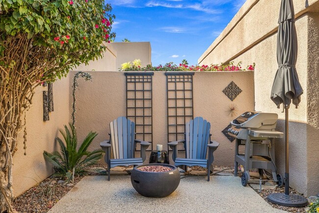 76658 Daffodil Dr in Palm Desert, CA - Foto de edificio - Building Photo