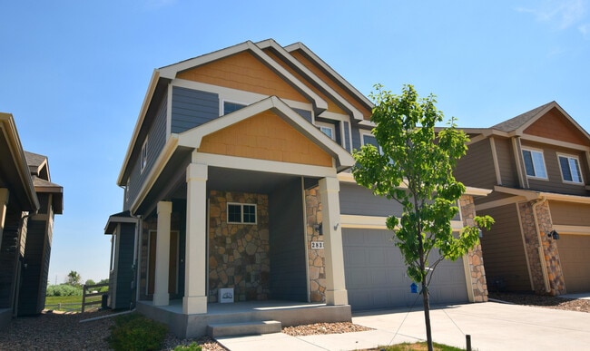 2838 Denver Dr in Fort Collins, CO - Building Photo - Building Photo