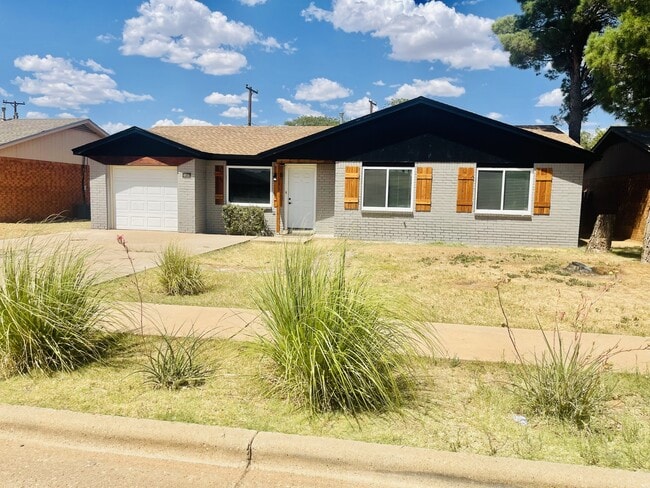 property at 4626 Grinnell St