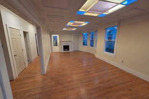 146 Park Ave, Unit 1 in Portland, ME - Building Photo