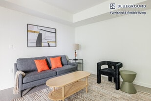 2150 Kittredge St in Berkeley, CA - Building Photo