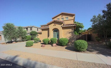 17269 W Morning Glory St in Goodyear, AZ - Building Photo - Building Photo