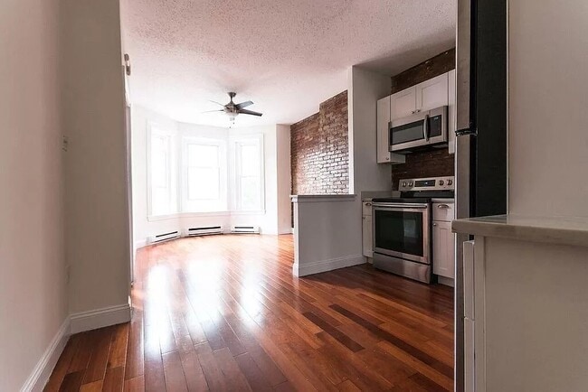 property at 320 Warren St