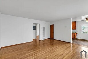 1515 Harmon St in Berkeley, CA - Building Photo