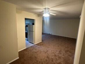 1060 New Haven Ave in Milford, CT - Building Photo - Building Photo