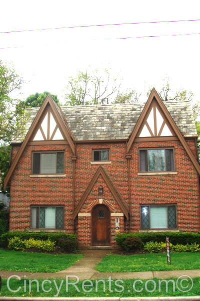 3577 Saybrook Ave in Cincinnati, OH - Building Photo