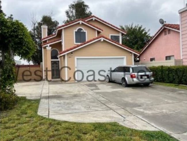 1847 S Raintree Pl in San Bernardino, CA - Building Photo - Building Photo