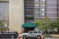 48 E 80th St in New York, NY - Building Photo - Building Photo