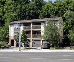 44-58 Keele St in Toronto, ON - Building Photo