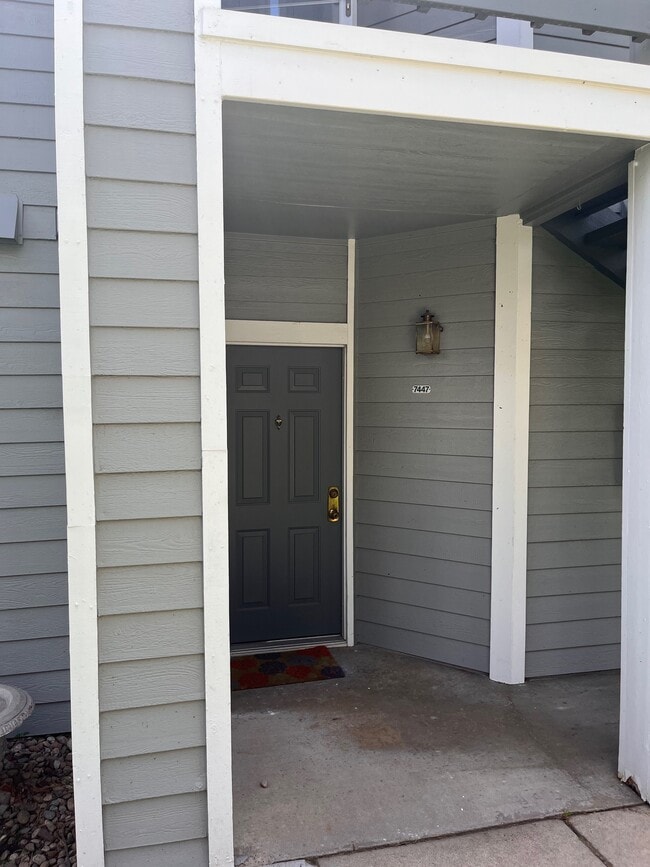 7447 Spy Glass Ct, Unit 102 in Boulder, CO - Foto de edificio - Building Photo