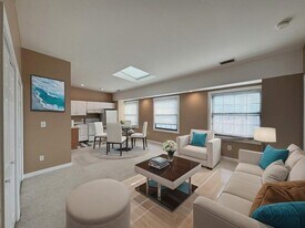 21 Linden St in Quincy, MA - Building Photo