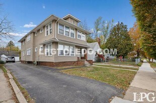 2037 Alvin St in Toledo, OH - Building Photo