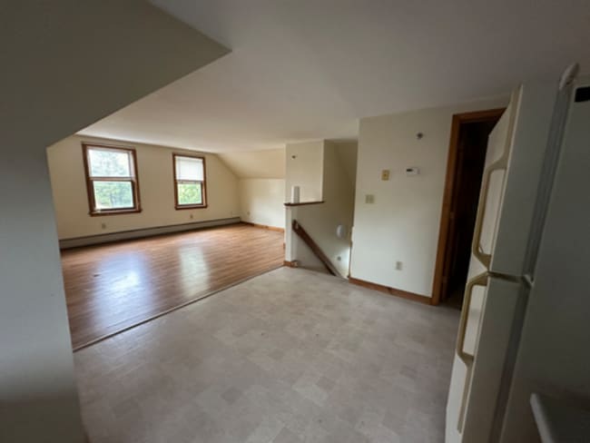 property at 86 Oak St