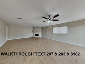 2021 E Humphrey St in Tampa, FL - Foto de edificio - Building Photo