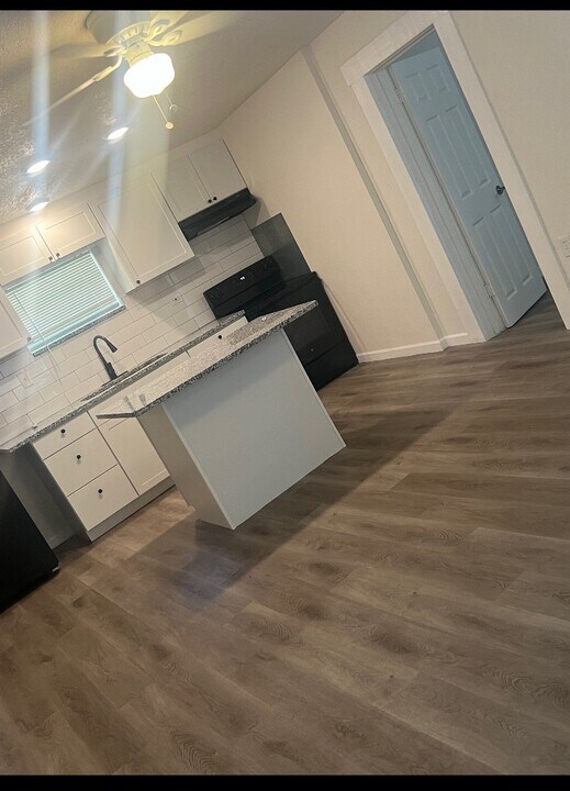 545765 US-1 in Callahan, FL - Building Photo