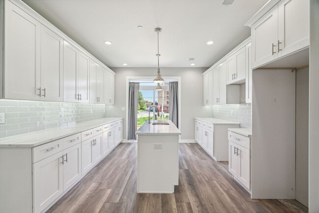 2429 N 3rd St in Philadelphia, PA - Foto de edificio - Building Photo