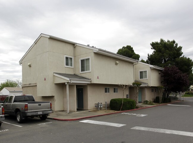 Kennedy Estates in Sacramento, CA - Building Photo - Building Photo