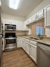 2605 Enfield Rd in Austin, TX - Foto de edificio - Building Photo