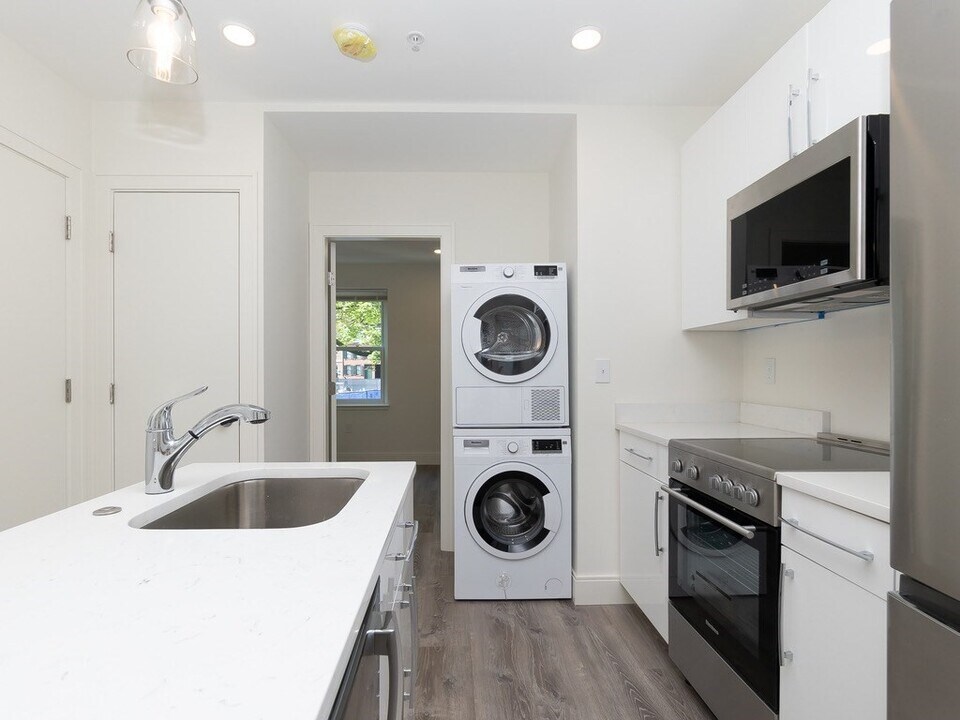 46 Melrose St in Boston, MA - Building Photo