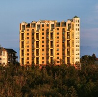 10855 Saskatchewan Dr in Edmonton, AB - Building Photo - Building Photo