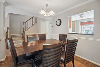 18900 Ferry Landing Cir in Germantown, MD - Building Photo - Building Photo