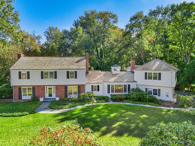 property at 18 Echo Ln