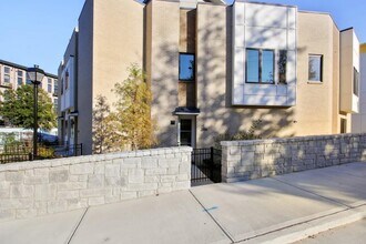 2194 Bristol Cv in Chamblee, GA - Building Photo - Building Photo