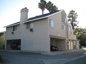 5542 Hazeltine Ave in Sherman Oaks, CA - Building Photo - Building Photo