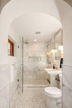 1326 Broadway in Cincinnati, OH - Building Photo - Building Photo