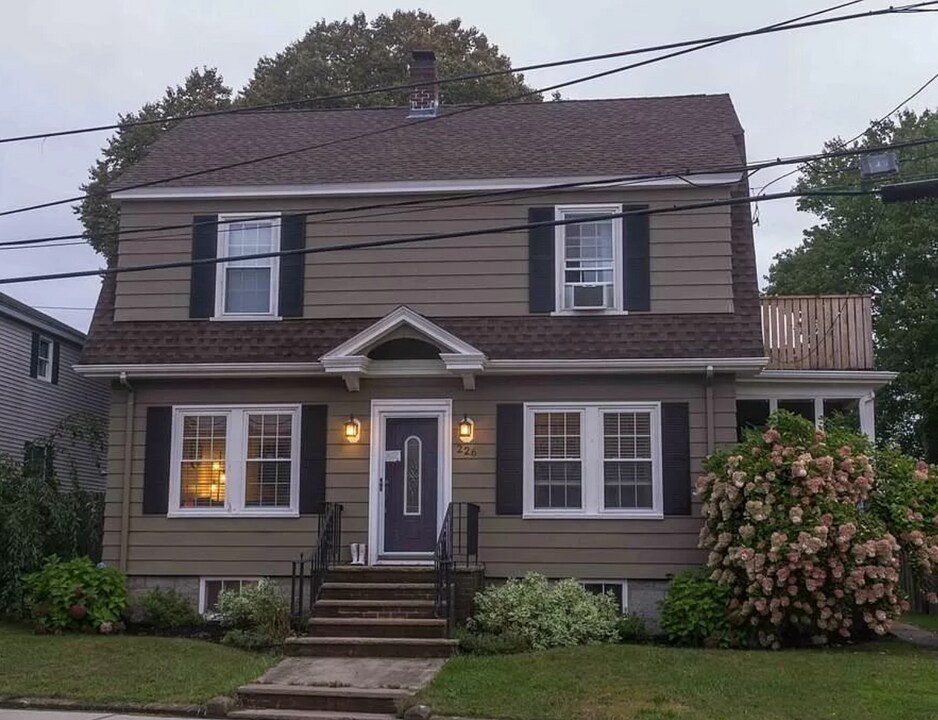 226 Canal St, Unit 2 in Salem, MA - Building Photo