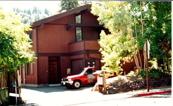 Madison Arms Apartments in Kentfield, CA - Building Photo - Building Photo