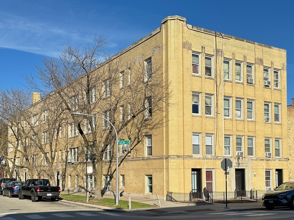 6947 N Paulina St in Chicago, IL - Building Photo