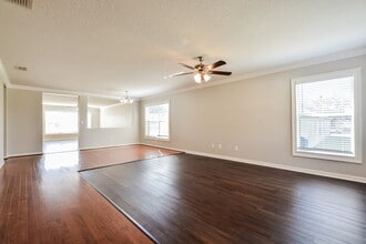 4716 Barbados Loop in Clermont, FL - Foto de edificio - Building Photo