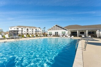 Hawthorne at Hampstead in Hampstead, NC - Building Photo - Building Photo