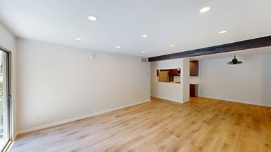 5460 White Oak Ave, Unit C109 in Encino, CA - Building Photo - Building Photo