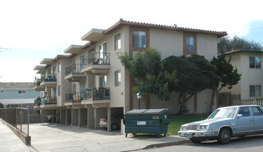 1388 Reeve St in Santa Clara, CA - Building Photo - Building Photo