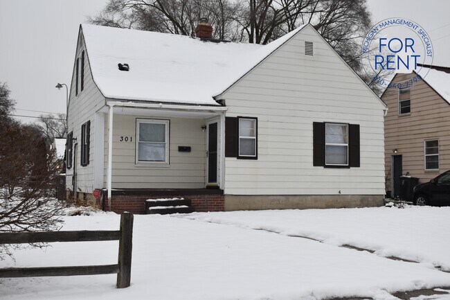 301 Chandler Ave in Flint, MI - Building Photo - Building Photo