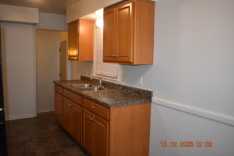 5513 N 37th St in Omaha, NE - Building Photo - Building Photo