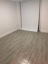 1250 S Miami Ave, Unit 1813 in Miami, FL - Building Photo - Building Photo