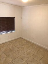 7428 NW 178th St in Hialeah, FL - Building Photo - Building Photo
