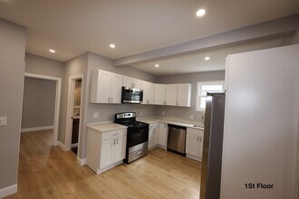 67 Day St in Fitchburg, MA - Building Photo - Building Photo