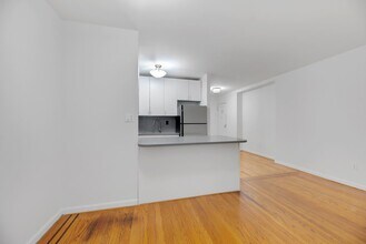 113 E 31st St in New York, NY - Building Photo - Building Photo