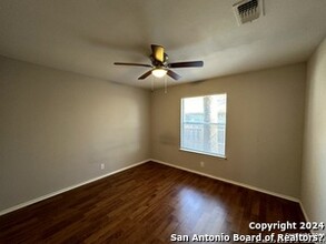 904 Drayton in Schertz, TX - Building Photo - Building Photo