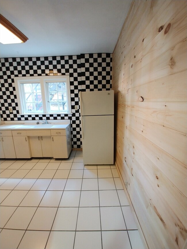 707 N 2nd St, Unit 2 in Harrisburg, PA - Foto de edificio - Building Photo